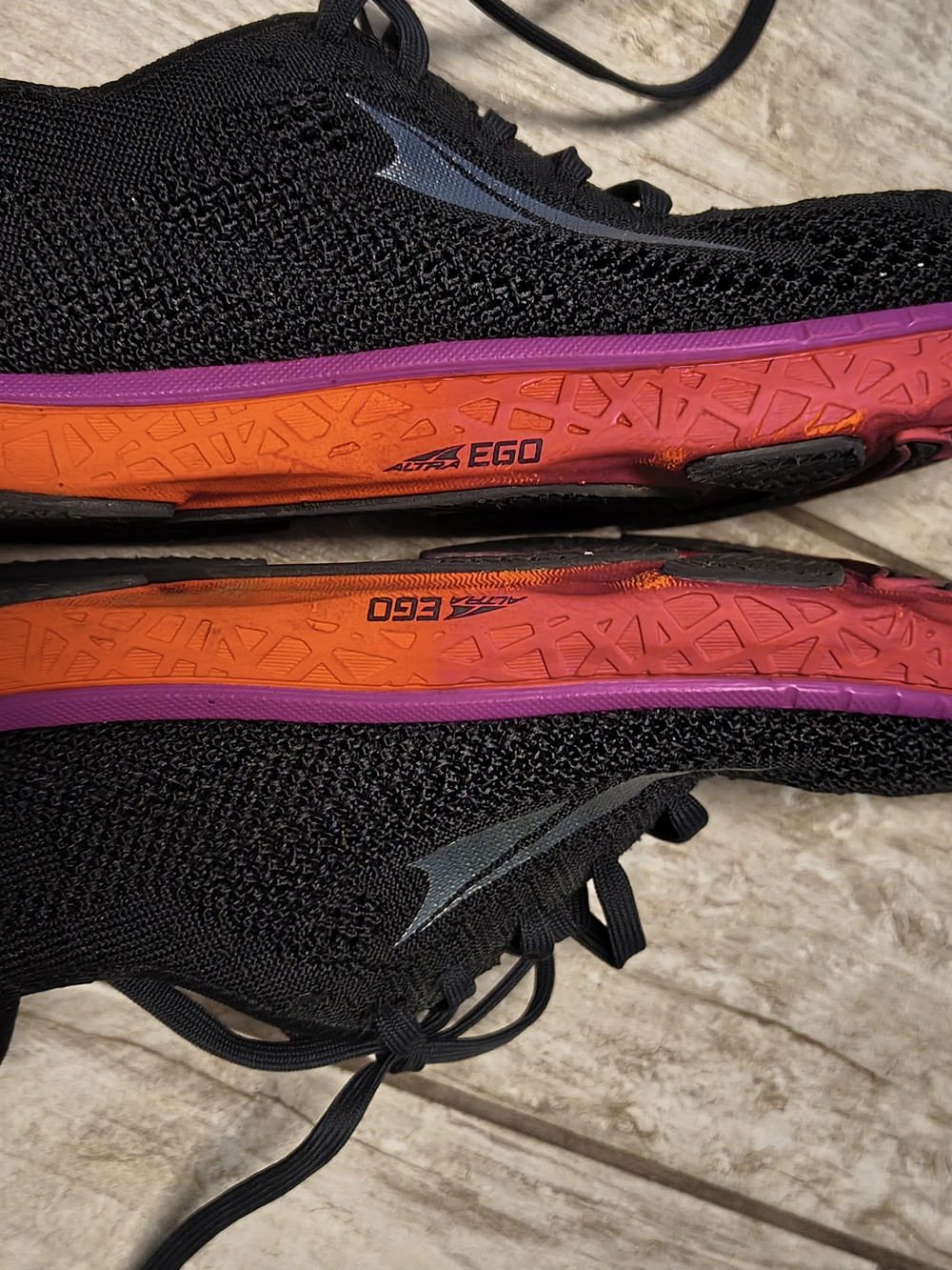 Black Escalante Racer Running Shoes with Pink Accents  Women's Size 9.5